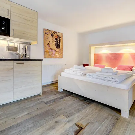 Gut Edelweiss Апартаменты Капрун