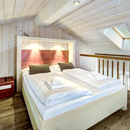 Gut Edelweiss Zell Am - *